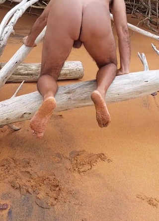 Ladysilvas: Ladysilva khỏa thân trên bãi biển đến đụ cái mông nóng bỏng...