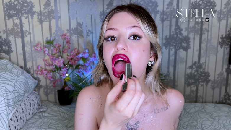 Stellafatale: Aplikasi lipstik merah menggoda
