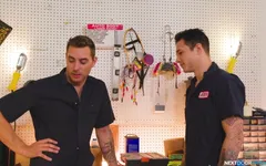 हॉट af मैकेनिक को हंक कार्टर वुड्स द्वारा दिया गया - jayden marcos - nextdoorstudios