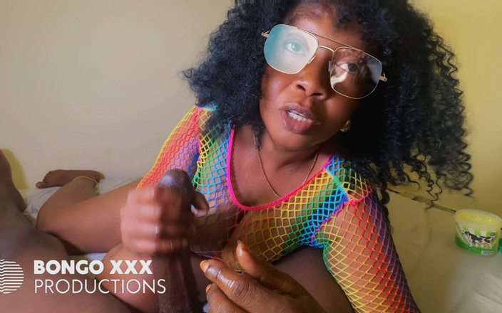 BongoXXX: Красиву суахілі зрілу мачуху спіймав на зраді пасинок