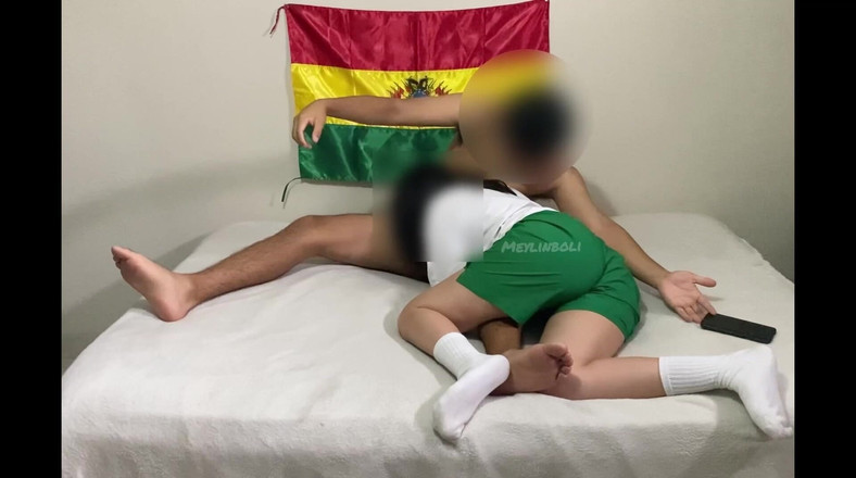 MeylinBoli: पूरा वीडियो मासूम 18 साल की छात्रा ने अपने सबसे अच्छे दोस्त के साथ पोर्न डाला