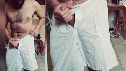 Stink HairyMale: Bílá pijama, žlutá spermatu