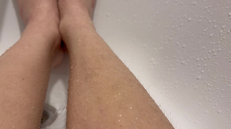 Skinny_lady69: 崇拜毛茸茸的腿