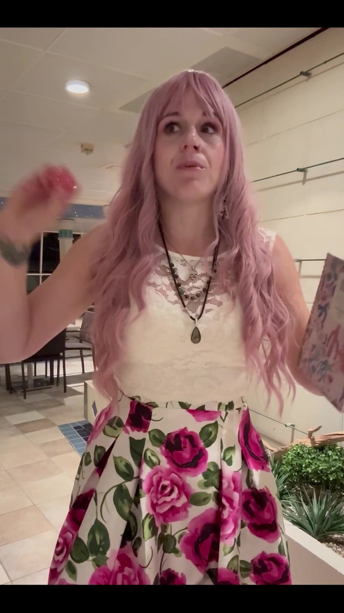 Suzy Wylde: Ada sebatan untuk Itu