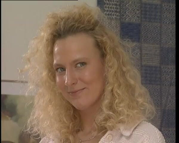 YOUR FIRST PORN: วาเลสก้า ฉันจะโชว์หุ่นสาวแก่เซ็กซี่นุ่มนวลให้ดู คลิปนุ่มๆ