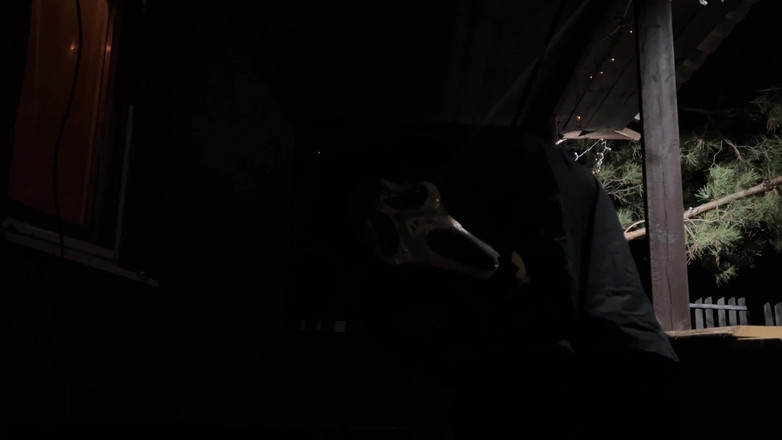 RyslanErotica: Лиходій у масці трахає секс-ляльку на Хелловін!