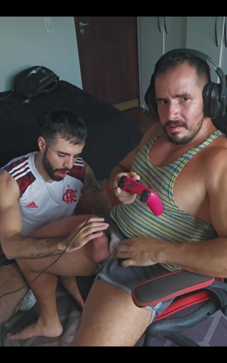 TpowerX: Gaymers sikişiyor