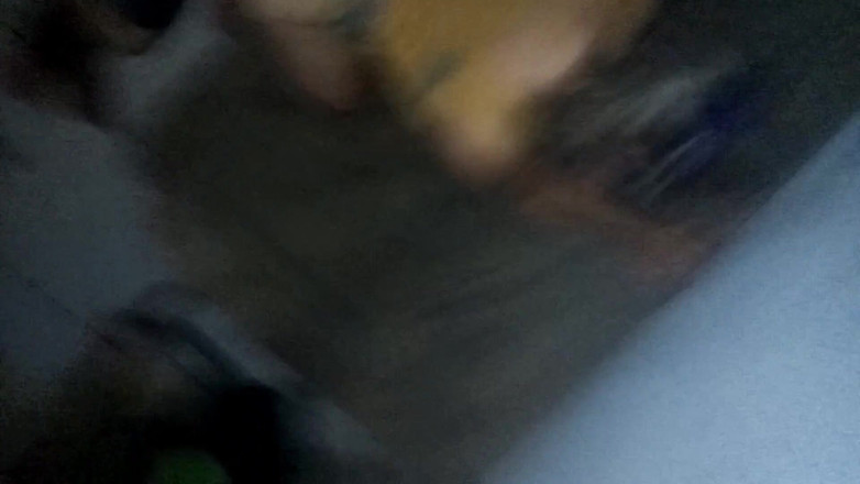 Professor Ricky: Mereka suka seks anal yang kuat