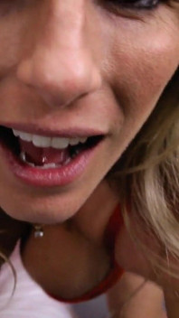 İlk sürtüğünde Cory Chase