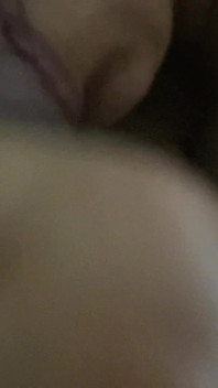 첫 만남에서 남친의 페니스로 오럴하는 미녀 슬림 거유 소녀