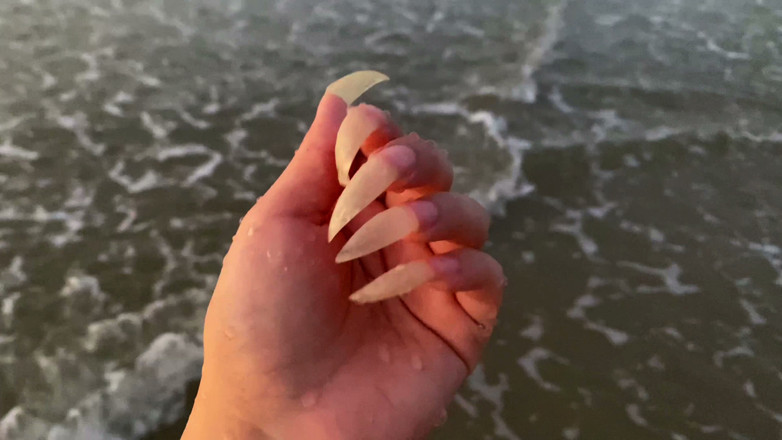 Goddess Li: The View Is Beautiful... but My Nails Are Even Better..
