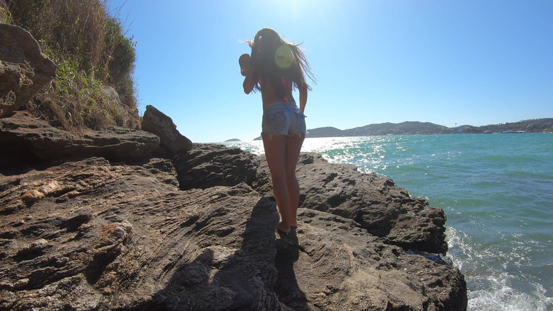 Candy Debby: sur la plage en 4K