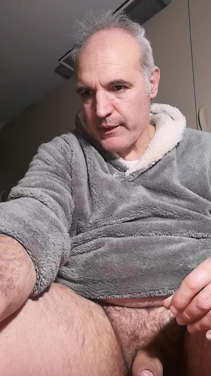 Setesesso7: 10 Şubat çevrimiçi akşam programı, yüzüne boşalma var!