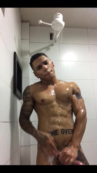 Video completo de mi baño sepparado por partes (1/3) disfruta