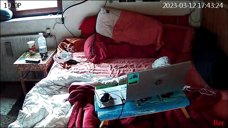 KittieNoOne: Tertangkap sexting dan melancap