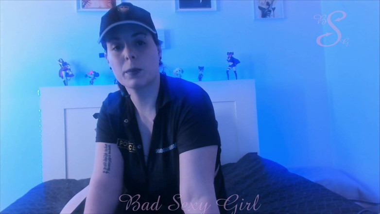 Bad Sexy Girl: 050 - Poliswoman