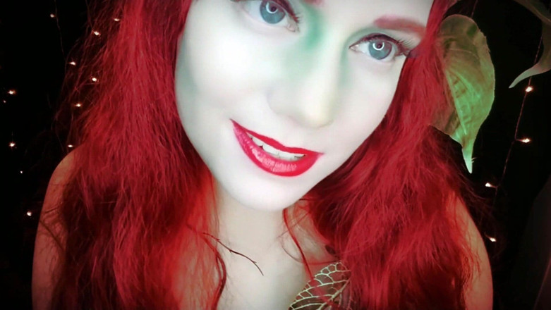 Scarlet Vixen: Exekutor ivy vás otráví svým polibkem (wmv)