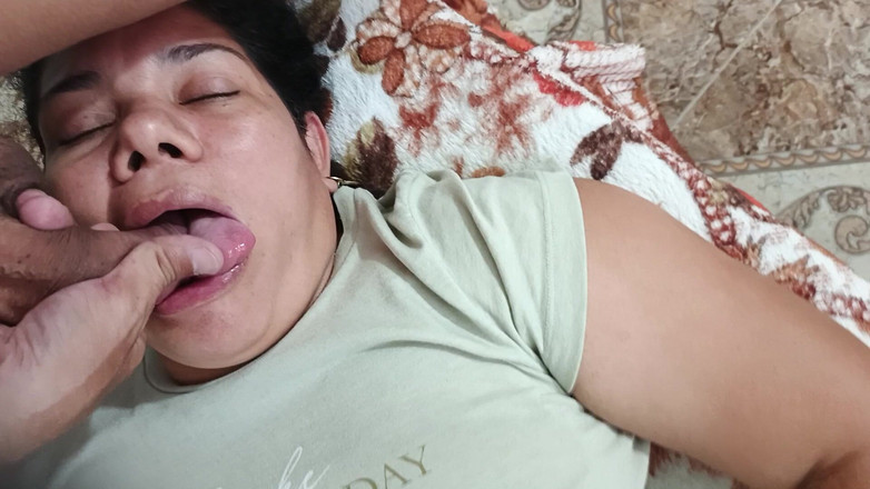 Valkyrieandluigy: Blowjob, schöne freundin tiefe kehle