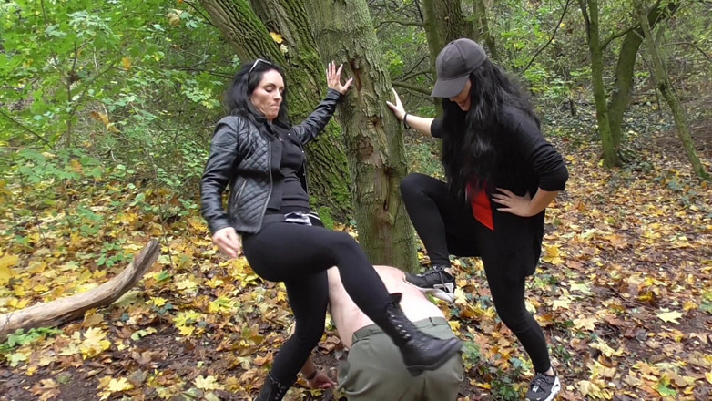Femdom Austria: Kick for the poor male slave