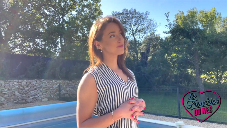 The Frenchies of the web: 翡翠はセックスが大好きな大きないたずらな女の子です