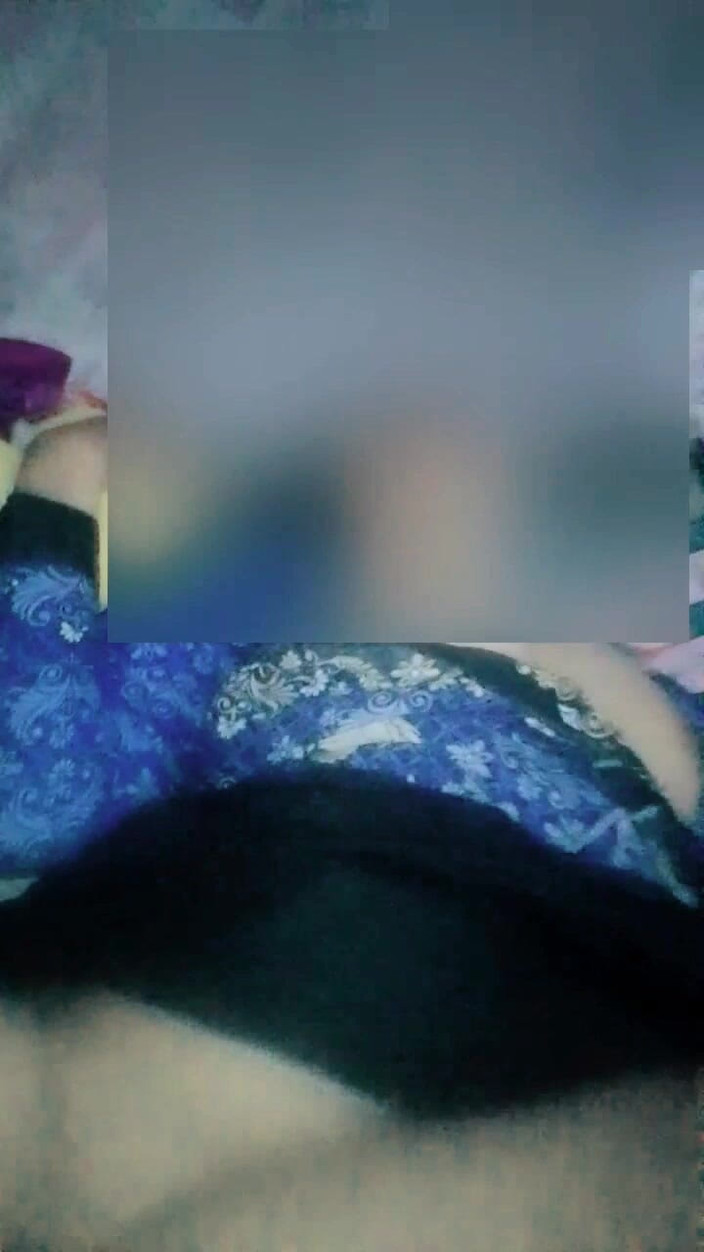 Astriana88: 真正的女员工欺骗同事