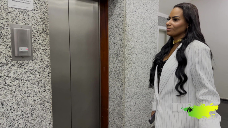 Nectar Entertainment: Arrombei O Cu Da Morena