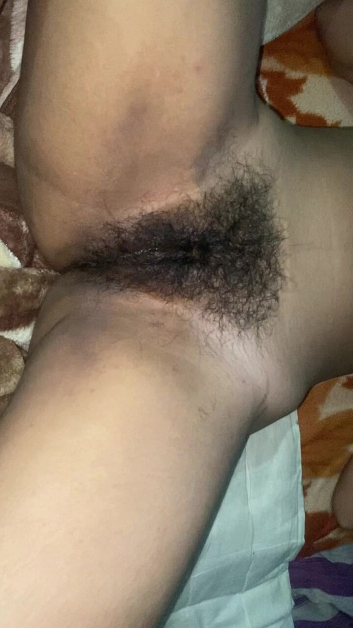 Hotgirl9: 18 Year Old Girl Fingering Wet Pussy Desi Indian Orgasm...