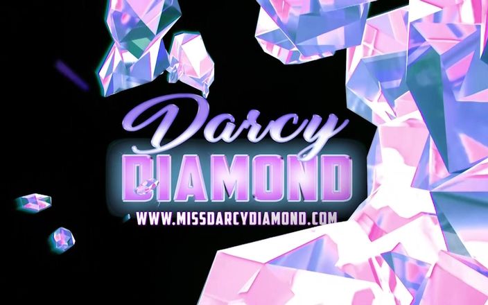 Darcy Diamond: Orgasme kelajuan Pink Wand Max