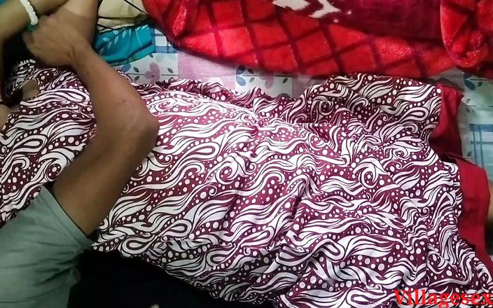Villagesex91: Mẹ kế đụ bởi người vợ Ấn Độ