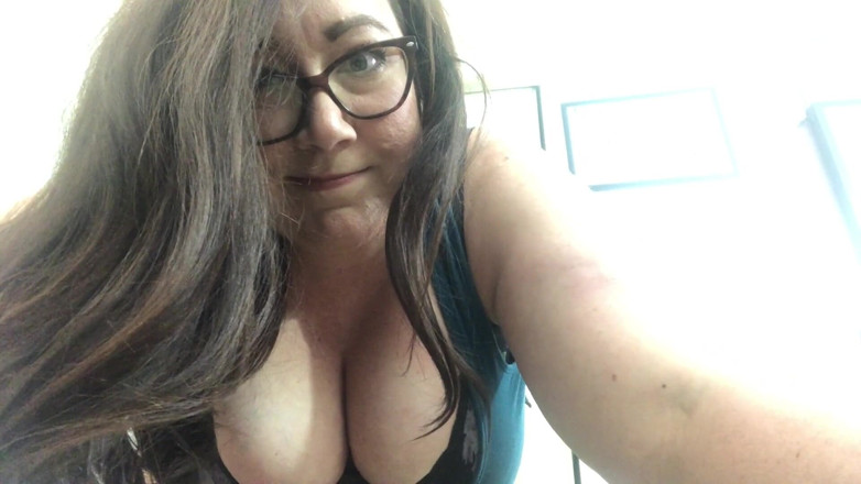 cutejayne: Giganta te castiga por escapar