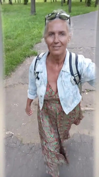 Alma solitária Lukerya sonha em se tornar sua amada mulher casada