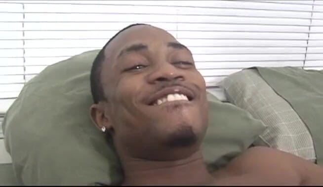Bareback TV: Young black gay couple slamming in the bathtub