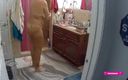 PinkhairblondeDD: Caught Sexy Stepmom After Shower on Camera