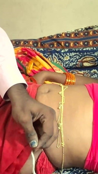 Ateşli Hintli desi tamil ilk gece videosu