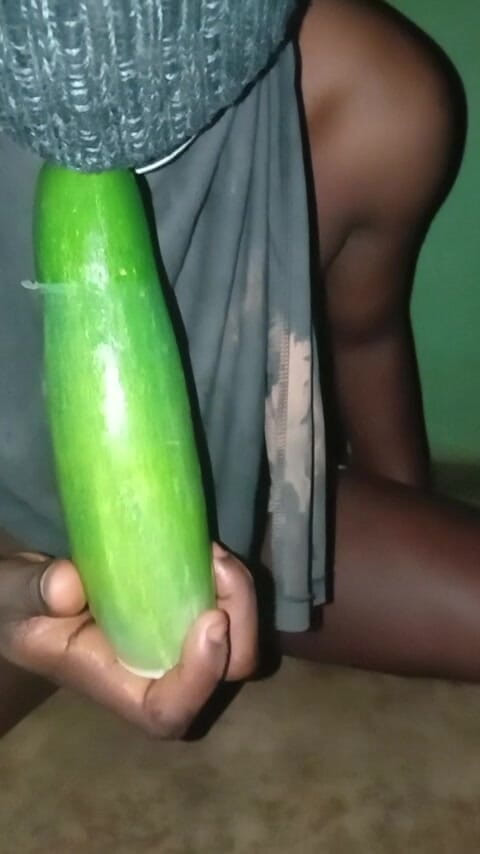 Badman4606: Cynthia était tellement douée pour sucer ma bite noire