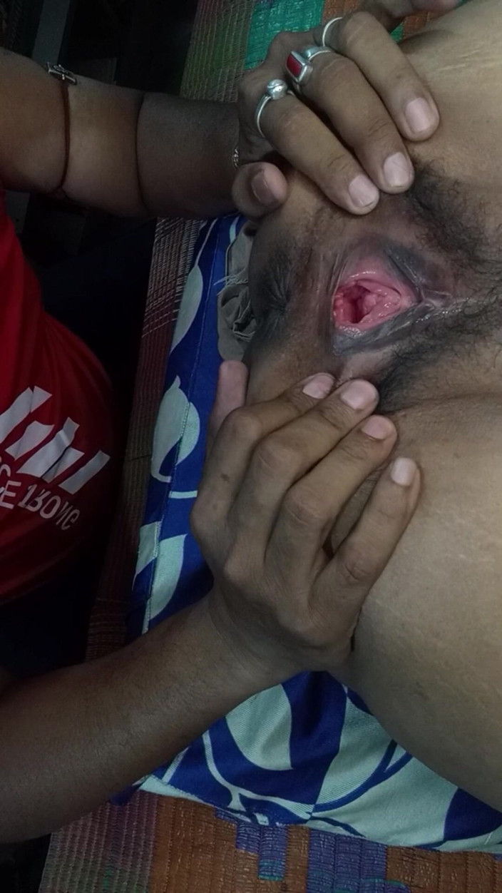 Real Couple 203: Try to Inserted Anal Plug, Vibrator and His Tongue in...