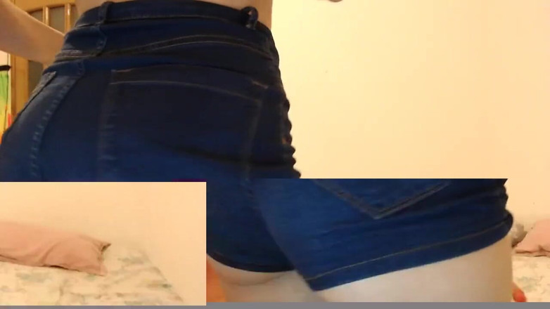 Iliketobeaslut: Webcam solo female play - so horny
