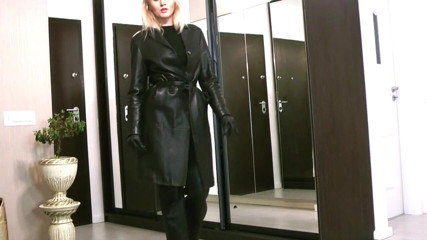 Goddess Celine: Ritualul worsh*t