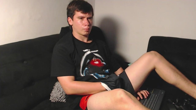 Icyhot707: Hetero 在一场表演中为某人穿衣服并脱光衣服