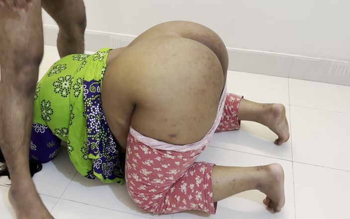 Aria Mia: Grande culo tradisce la matrigna furiosa quando il figliastro viene...