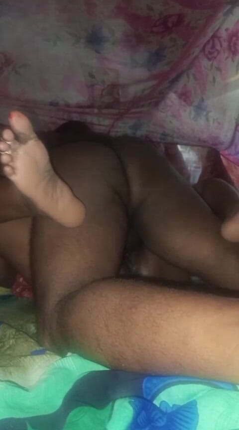 Auntixxx69: Ik wil je penis helemaal in me nemen