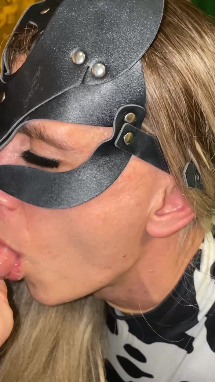 KatyKoroleva: Hij likte al mijn gaten