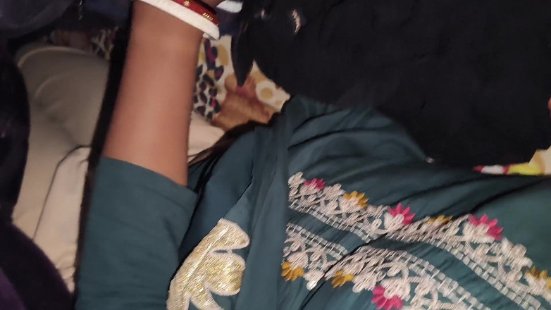 RoboticApple28: Acordei minha esposa à noite e soquei sua bunda! Indiana Vhabhi...