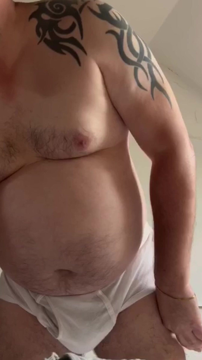 uktattooedchub74: Trong whities khít khao tôi muốn và xuất tinh