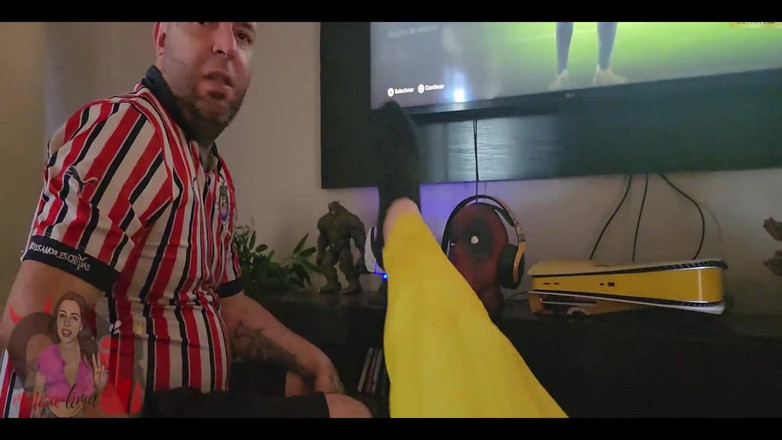 Monica Lima: Oczyść moją cipkę, ponieważ inny mężczyzna wypełnił swojego bezużytecznego rogacza...