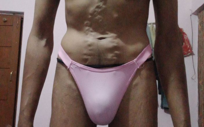ImpracticalBeat9: Los hombres indios vistiendo tanga rosa bragas y masturbándose