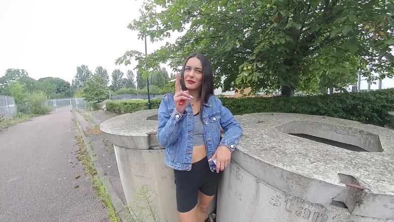VR smokers HD-2D Videos Only: Kim Model - Wawancara