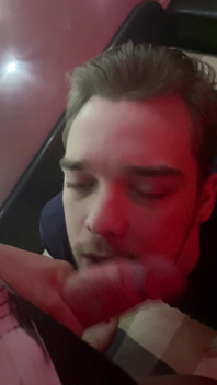 Big Sweet Dick on the Twink's Lips