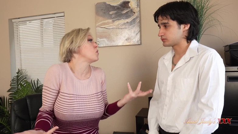 Aunt Judy's XXX: AuntJudysXXX - Busty Boss Lady Dee Williams Fucks Her Lazy Intern