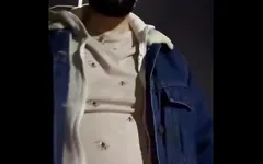 London Freeballing Without Underwear